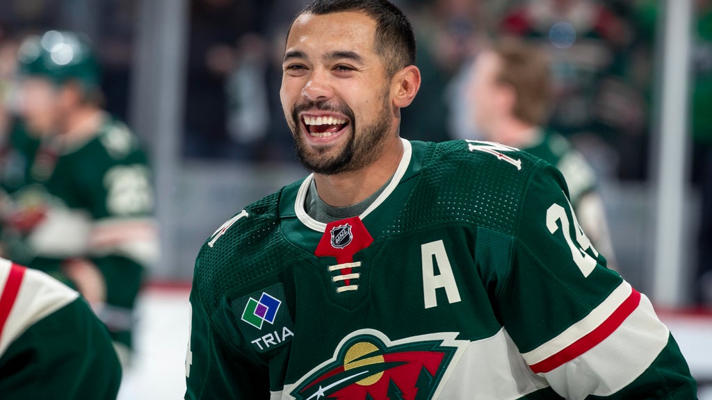 Defenseman Mathew Dumba retiring after 13 NHL seasons with 5 different teams — WCCO / CBS Minnesota, Eagan Sports news