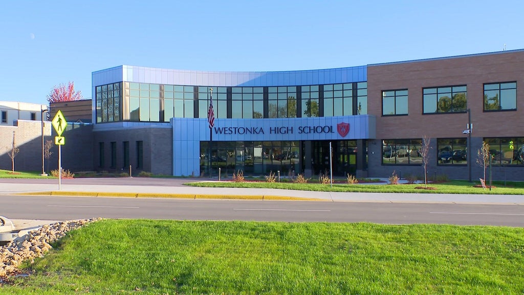 Westonka schools develop AI policymaking group to prepare for evolving technology — WCCO / CBS Minnesota, Eagan Technology news