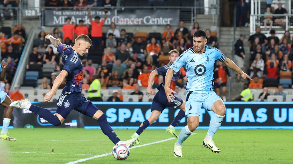Jonathan Bond earns 12th clean sheet of the season as Dynamo play Minnesota to scoreless draw — WCCO / CBS Minnesota, Eagan Real Estate news