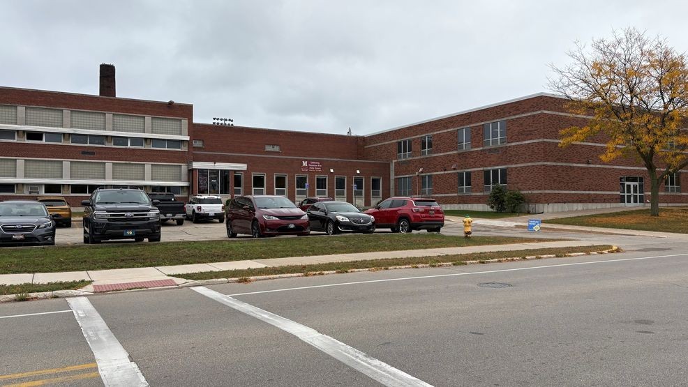 Fentanyl found in Menominee Elementary hallway; police investigating how it got there — Fox 11 Green Bay Local, Eagan Community news