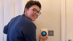 Before you crank up the thermostat, try these tips to keep your house warmer for longer — BBC Business, Eagan Business news