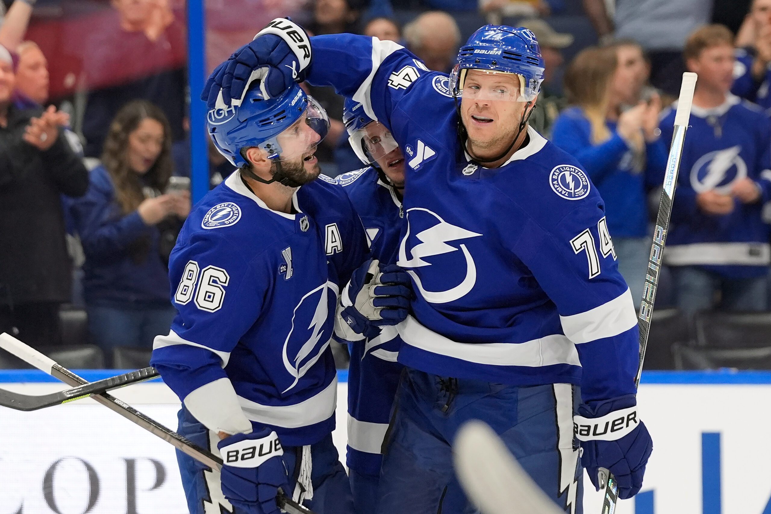 Carlson scores twice to help the Lightning beat the Wild 3-2 — KSTP 5, Eagan Business news
