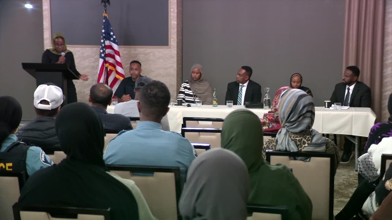 Somali-American police officers address gang violence at town hall; community shares possible solutions — KSTP 5, Eagan Business news
