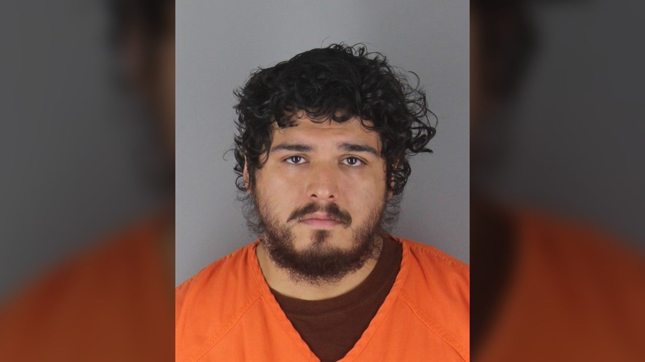 Charges: Bloomington man stabbed roommate while he was asleep, severely injuring him — Eagan Real Estate news