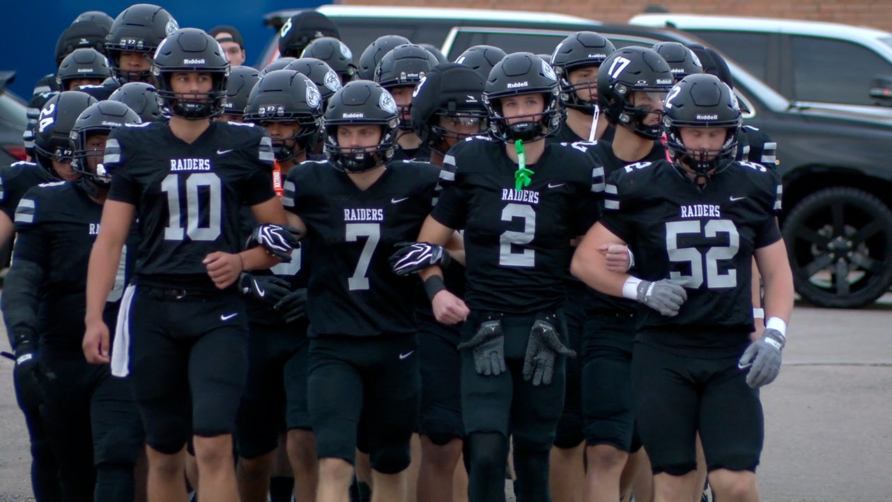 High School Football: Roseville takes down Coon Rapids for conference crown — KSTP 5