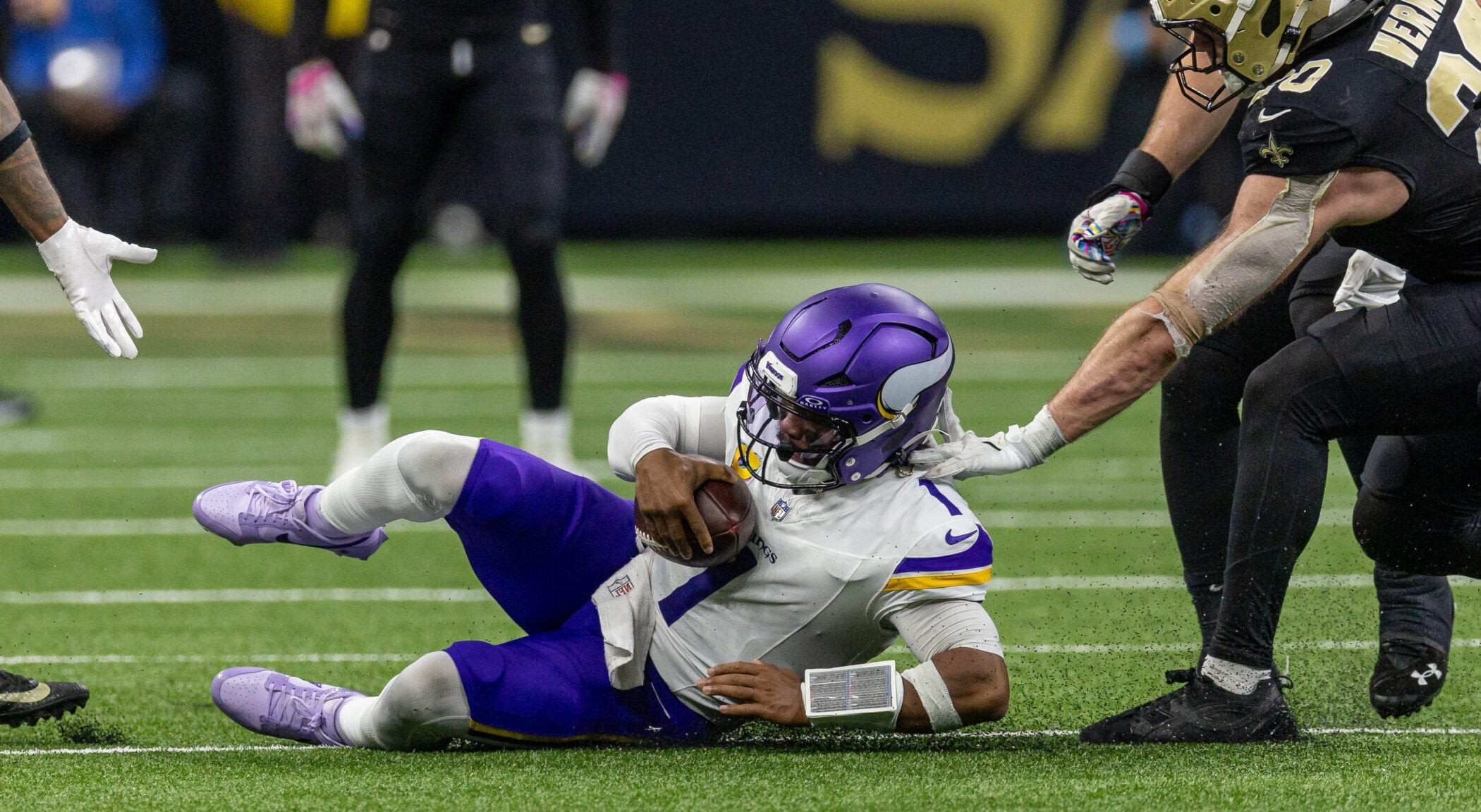 Kyler Murray Needs to Stop Sliding Before He Gets Hurt Again — Minnesota Sports Fan, Eagan Sports news