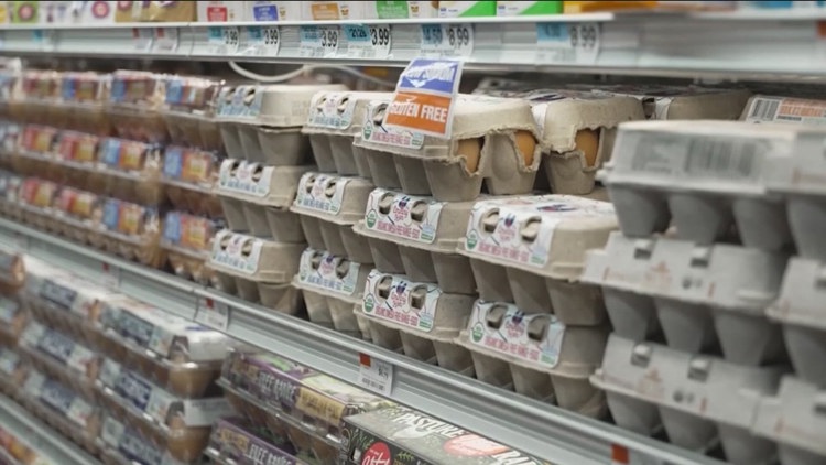 Bad vibes or big warning? The disconnect between consumer sentiment and actual spending keeps growing — KARE 11 Local, Eagan Community news