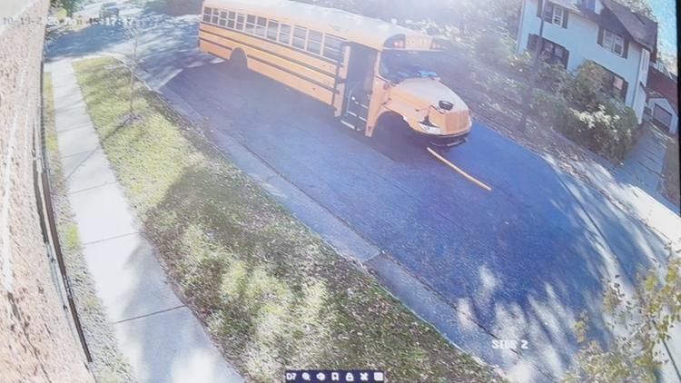 Bystander stops runaway school bus with students on board in St. Paul — KARE 11 Local
