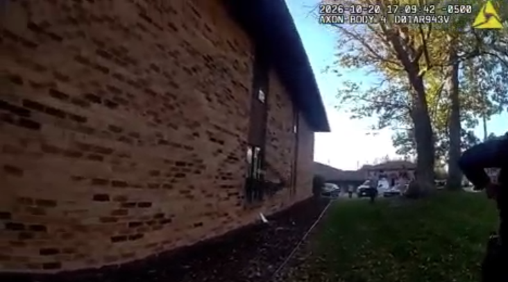 Watch: Deer seen crashing through apartment window in Wisconsin — FOX 9, Eagan Community news