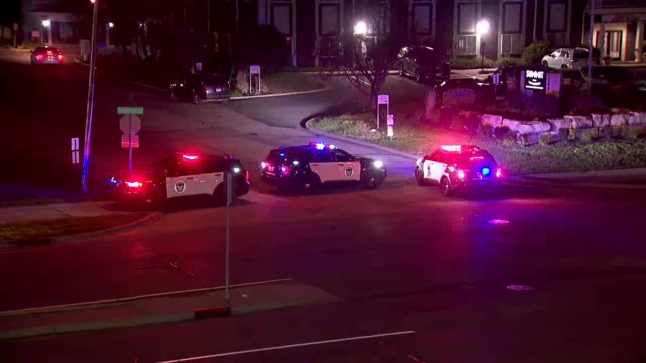 1 hurt in Burnsville shooting as shelter-in-place order issued — FOX 9, Eagan Schools news