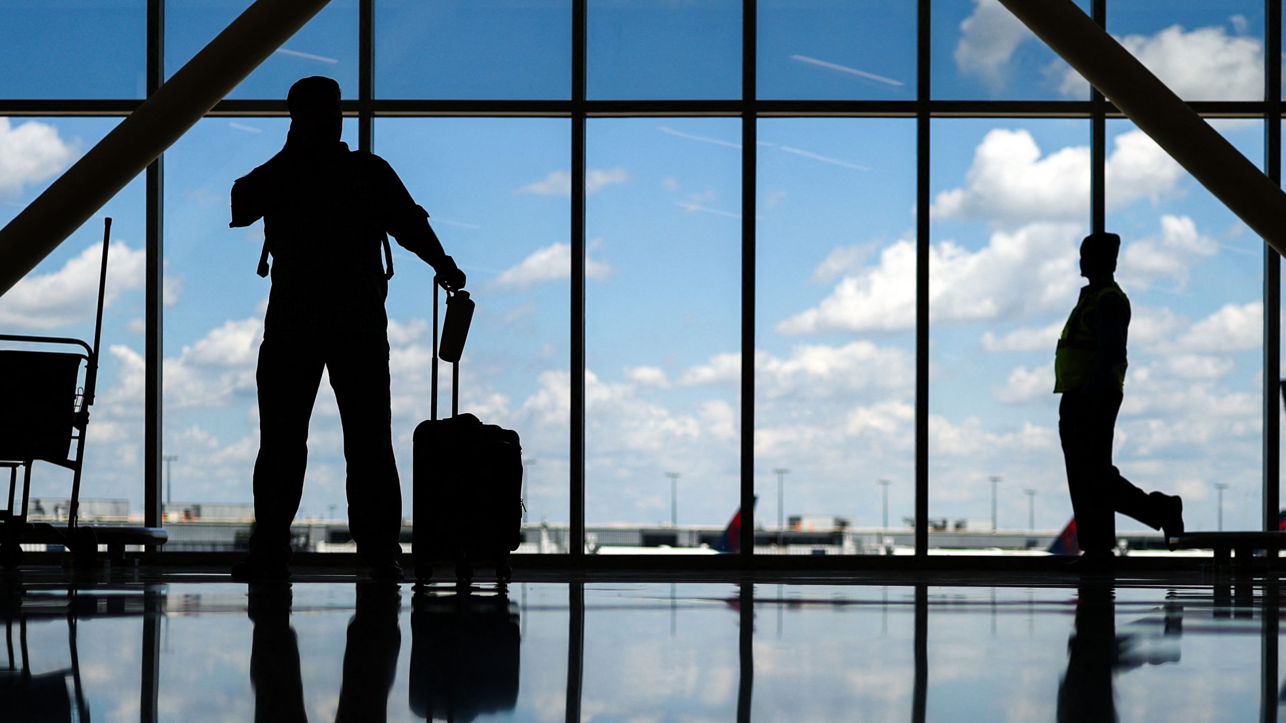 This airline received top marks in several categories in annual Forbes Travel Guide awards — FOX 9, Eagan Community news