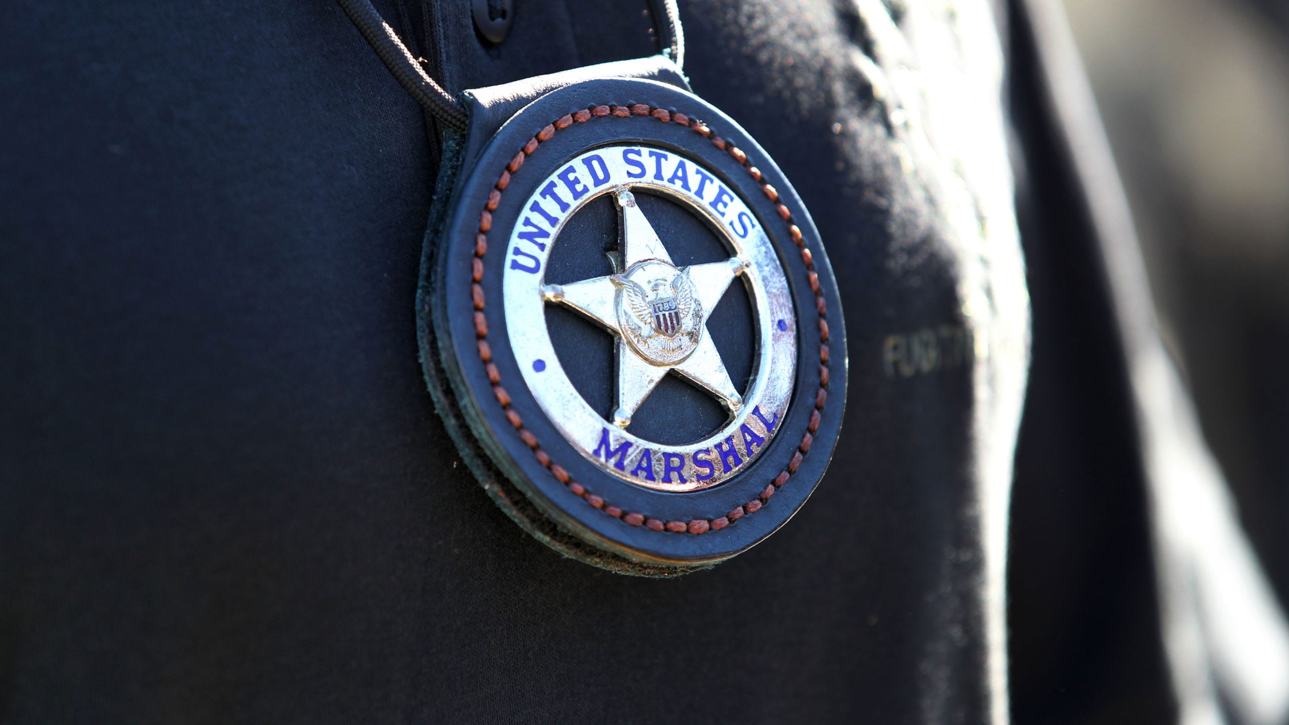 Tied-up 10-year-old trapped in closet rescued; suspected kidnapper caught, Marshals say — Eagan Community news